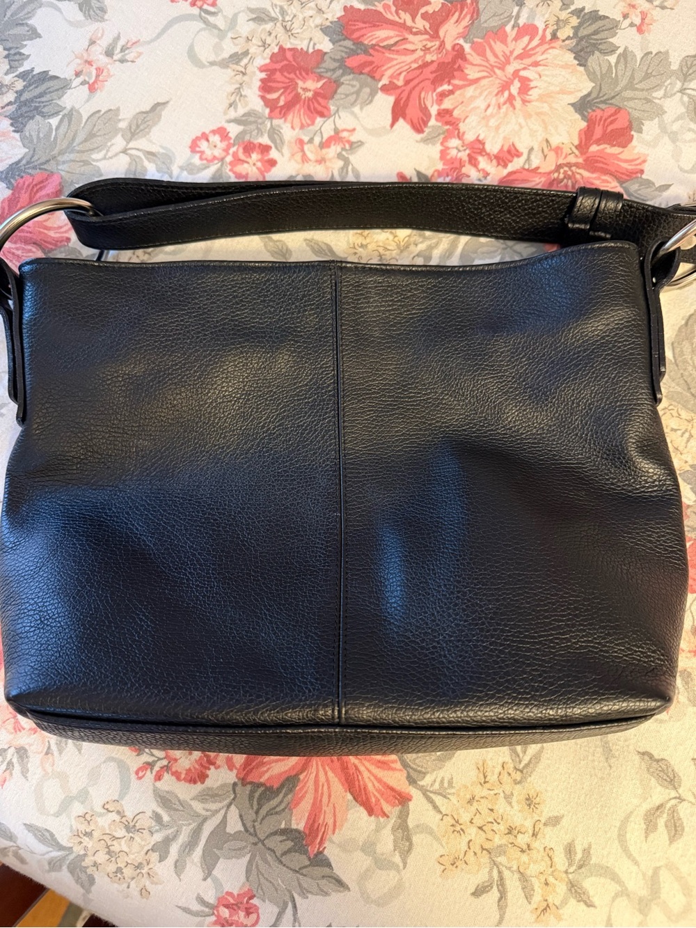 Made in Italy!! Elegant Black Leather Shoulder Bag